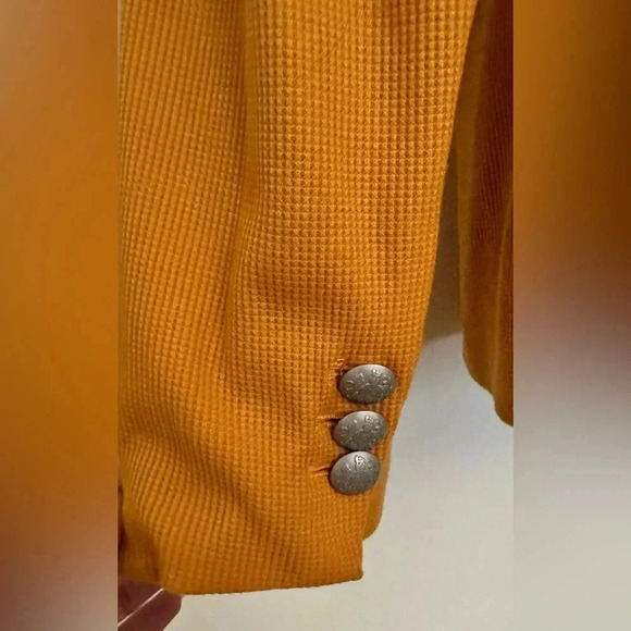 Riley & Rae Women's Harlow Waffle Long Sleeves One Button Blazer Mustard Size XL - Picture 5 of 6